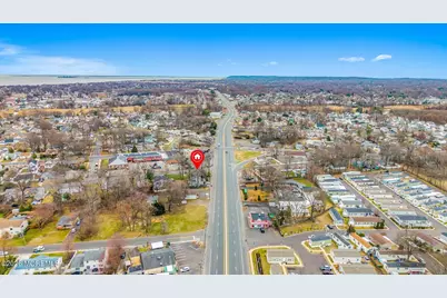261 State Route 36, Hazlet Township, NJ 07730 - Photo 21