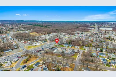 261 State Route 36, Hazlet Township, NJ 07730 - Photo 17