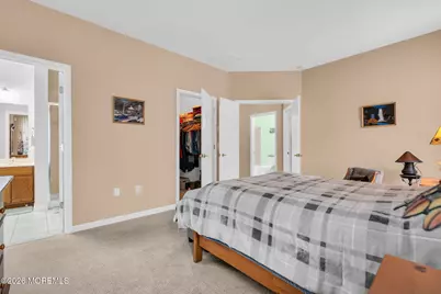 31 Country Walk Boulevard, Whiting, NJ 08759 - Photo 19