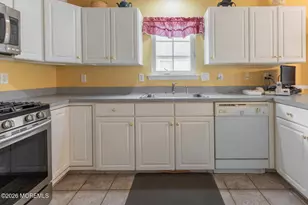 10 Wellington Ln, Lakewood, NJ 08701 - Photo 15