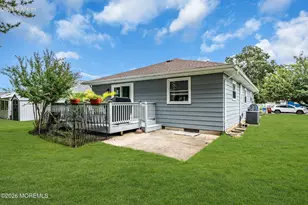 37 Scarborough Pl, Toms River Township, NJ 08757 - Photo 19