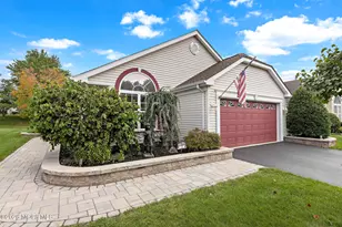21 Schoolhouse Ln, Lakewood, NJ 08701 - Photo 1