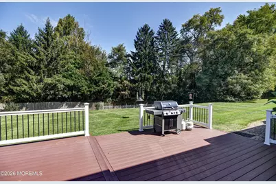 21 Totem Road, Freehold, NJ 07728 - Photo 25