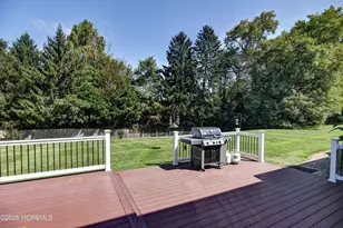 21 Totem Rd, Freehold, NJ 07728 - Photo 25