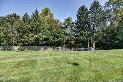 21 Totem Road, Freehold, NJ 07728 - Photo 27