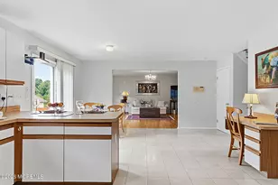 1 Launcelot Ln, Jamesburg, NJ 08831 - Photo 11