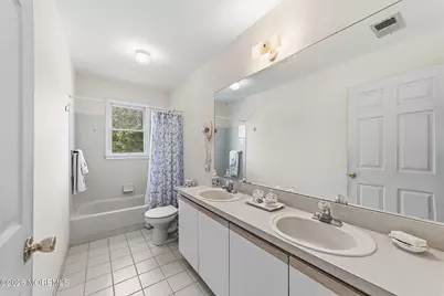1 Launcelot Lane, Jamesburg, NJ 08831 - Photo 27