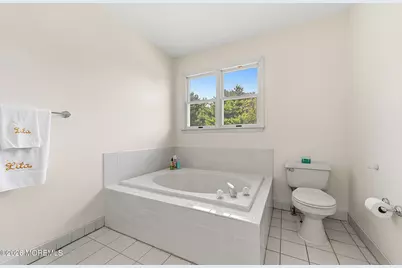 1 Launcelot Lane, Jamesburg, NJ 08831 - Photo 23