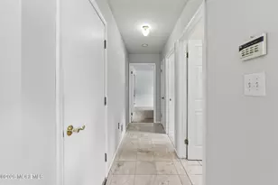 1 Launcelot Ln, Jamesburg, NJ 08831 - Photo 15