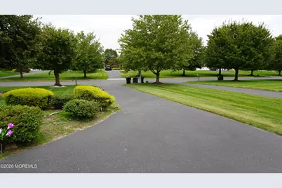315 Peter Forman Drive, Freehold, NJ 07728 - Photo 33
