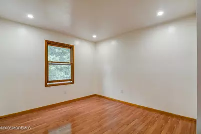 195 Edgemere Court, Toms River Township, NJ 08755 - Photo 11
