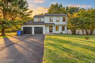 195 Edgemere Ct, Toms River Township, NJ 08755 - Photo 1