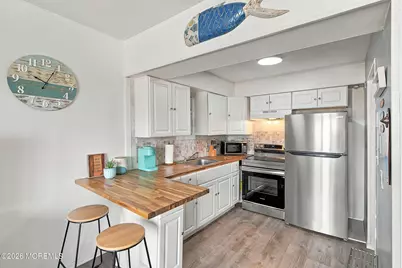 8 Bay Boulevard #6, Seaside Heights, NJ 08751 - Photo 5