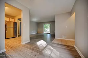 1304 Violet Ln, Jackson, NJ 08527 - Photo 15