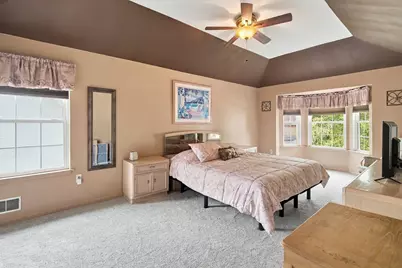 28 Violet Circle, Howell Township, NJ 07731 - Photo 17