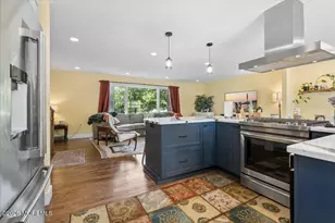 7 Sandspring Dr, Eatontown, NJ 07724 - Photo 13