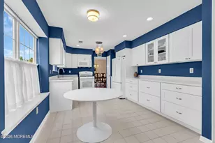 2531 Ridgemont Ct, Toms River Township, NJ 08755 - Photo 7