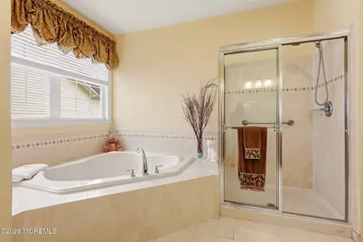 405 Edinburgh Place, Marlboro Township, NJ 07746 - Photo 19