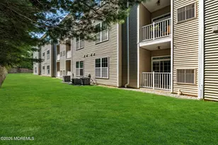 313 Sophee Ln, Lakewood, NJ 08701 - Photo 19