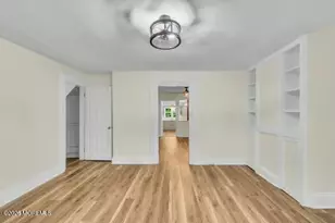 27 Spring St, Freehold, NJ 07728 - Photo 7