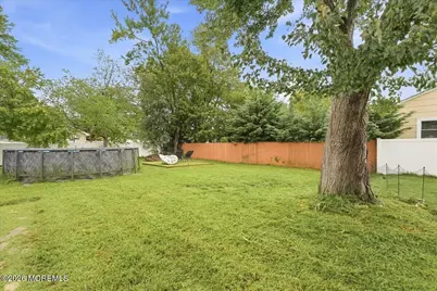 552 Lloyd Road, Toms River Township, NJ 08753 - Photo 37