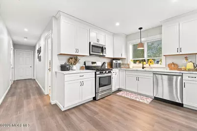 552 Lloyd Road, Toms River Township, NJ 08753 - Photo 13
