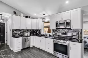 655 Ellicott Ave, Toms River Township, NJ 08753 - Photo 3