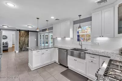 9 Stevens Drive, Holmdel, NJ 07733 - Photo 15