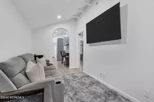 337 Shoreland Cir, Laurence Harbor, NJ 08879 - Photo 13