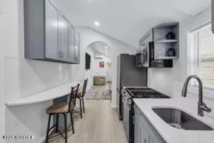 337 Shoreland Cir, Laurence Harbor, NJ 08879 - Photo 1