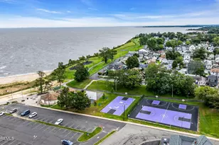 337 Shoreland Cir, Laurence Harbor, NJ 08879 - Photo 25