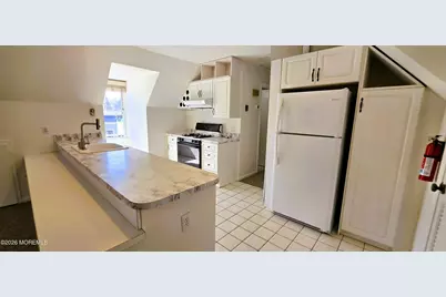 600 Union Avenue #2nd flr, Brielle, NJ 08730 - Photo 7