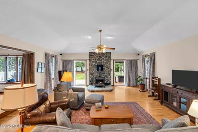 1720 Chester Avenue, Whiting, NJ 08759 - Photo 7