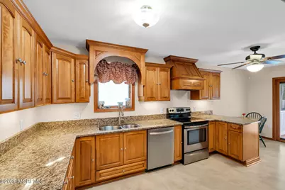 1720 Chester Avenue, Whiting, NJ 08759 - Photo 15
