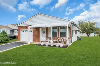 39 Innsbruck Drive, Toms River Township, NJ 08757 - Photo 5