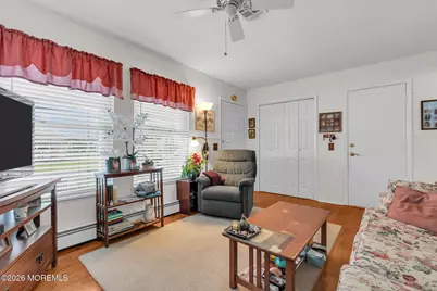 39 Innsbruck Drive, Toms River Township, NJ 08757 - Photo 11