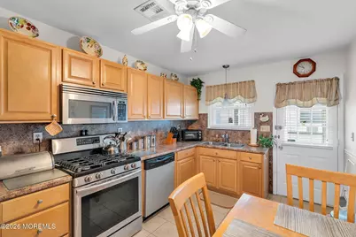 39 Innsbruck Drive, Toms River Township, NJ 08757 - Photo 21