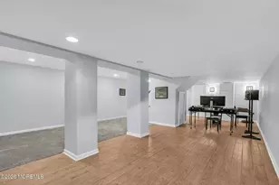 30 Overhill Dr, Marlboro Township, NJ 07746 - Photo 39