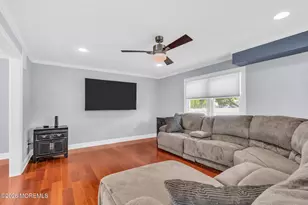 30 Overhill Dr, Marlboro Township, NJ 07746 - Photo 17
