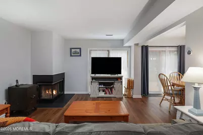 71 Malibu Drive, Eatontown, NJ 07724 - Photo 5