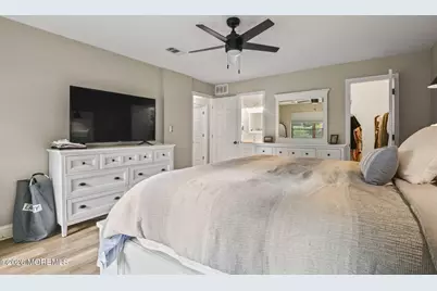 8 Deptford Court #7, Freehold, NJ 07728 - Photo 11