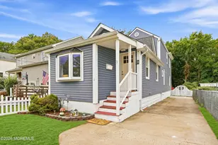 9 Briarcliff Pl, Port Monmouth, NJ 07758 - Photo 7