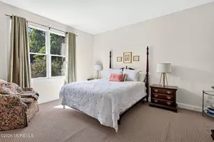10 Maacka Dr, Holmdel, NJ 07733 - Photo 29