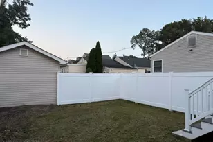 137 Port Monmouth Rd, Keansburg, NJ 07734 - Photo 13