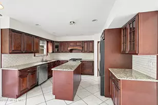 8 Lindner Ln, Howell Township, NJ 07731 - Photo 11