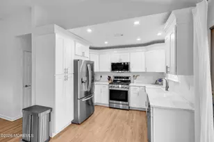9 Kensington Dr, Howell Township, NJ 07731 - Photo 9