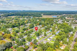 27 Terry Ln, Tinton Falls, NJ 07724 - Photo 51