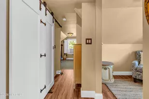 542 Clinton Ave, Belford, NJ 07718 - Photo 21