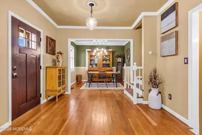 542 Clinton Avenue, Belford, NJ 07718 - Photo 9