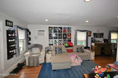 1050 Woodmere Drive, Aberdeen Township, NJ 07735 - Photo 5